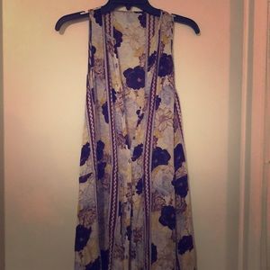 Floral Maxi Dress size Small